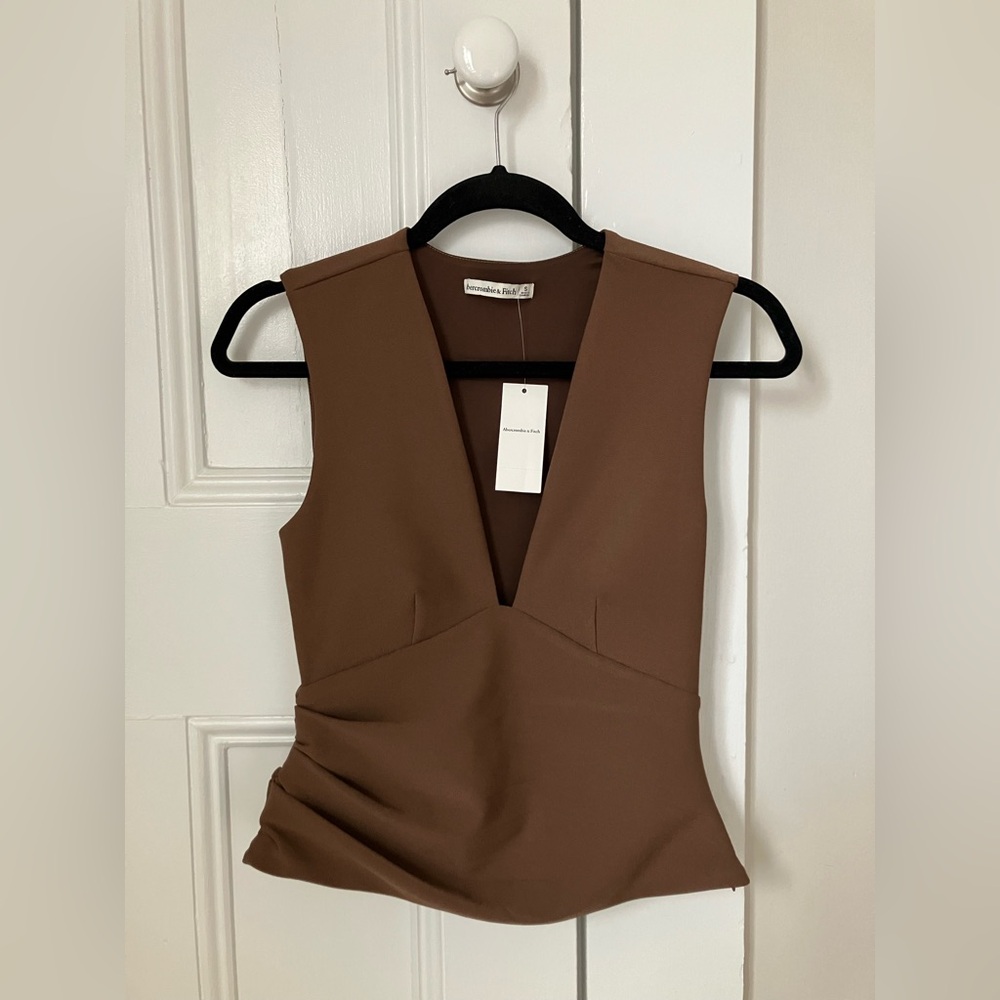 NWT Abercrombie & Fitch Deep V-Neck Brown Top